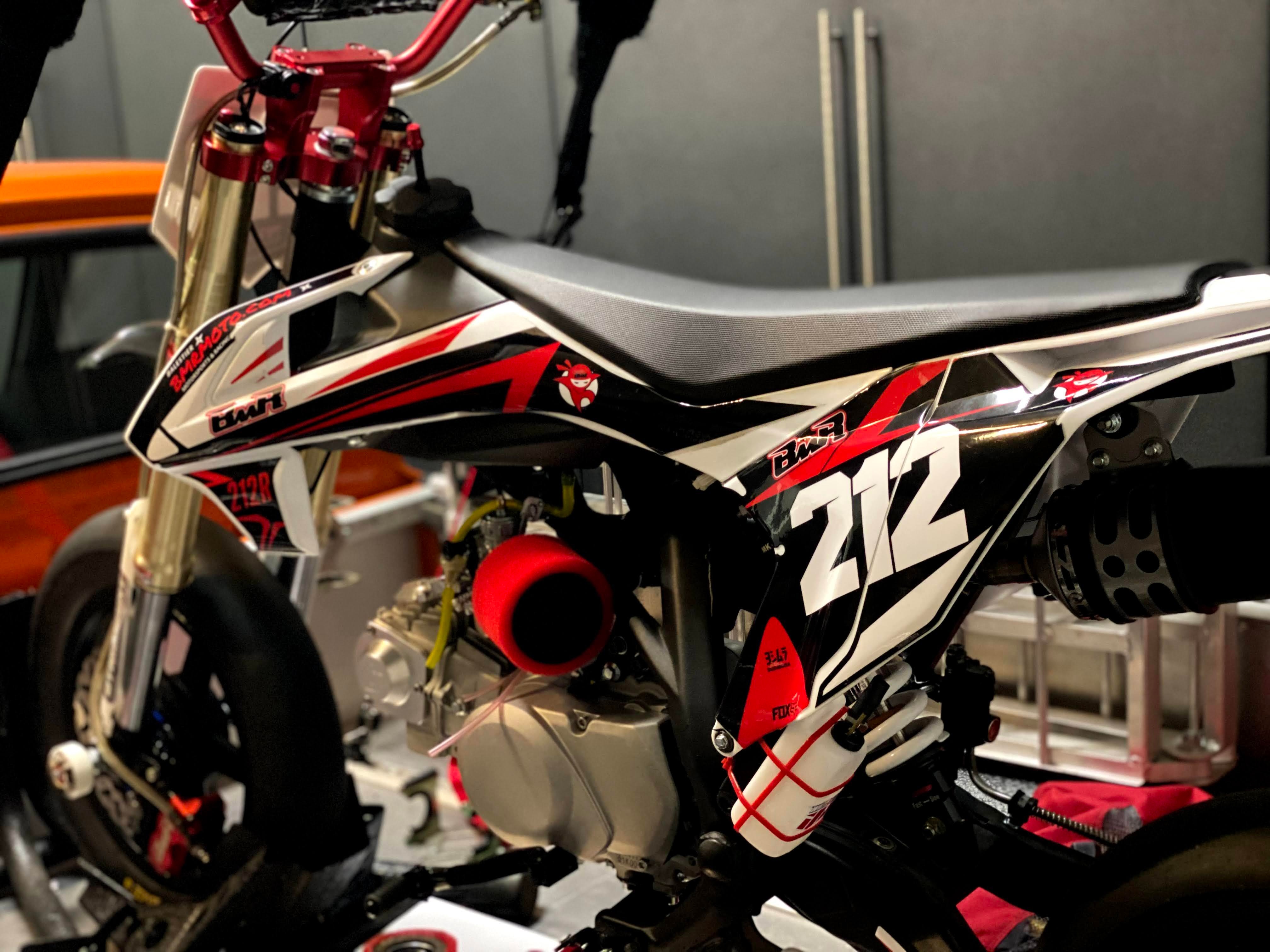 Electric MiniMotard photo 17